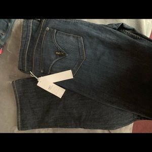 NWT Hudson Carly straight jeans.